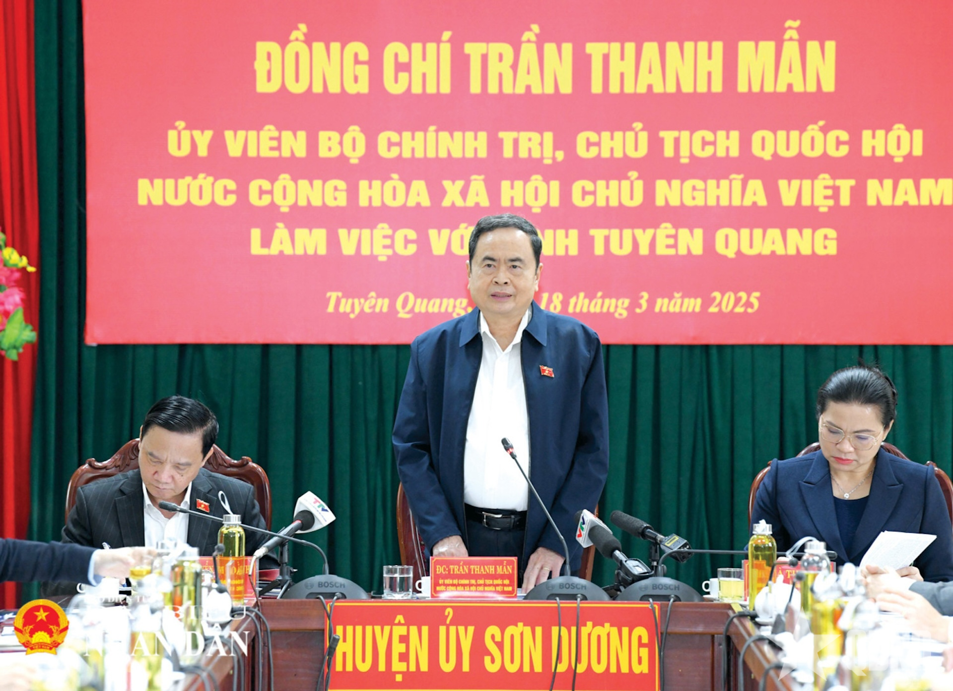 Chủ tịch Quốc hội Trần Thanh Mẫn làm việc với Ban Thường vụ Tỉnh ủy Tuyên Quang
